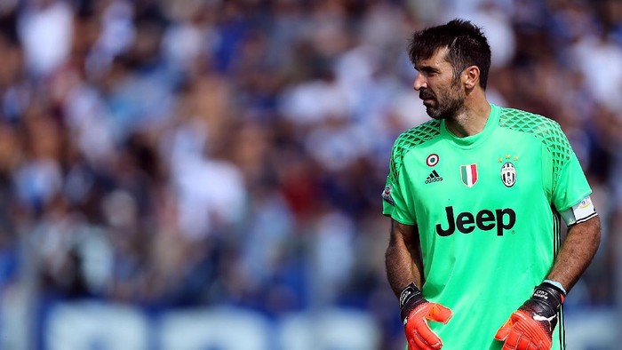 Buffon Waspadai Laju Oke Roma
