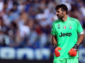 Angka-Angka Menarik dalam Karier Buffon