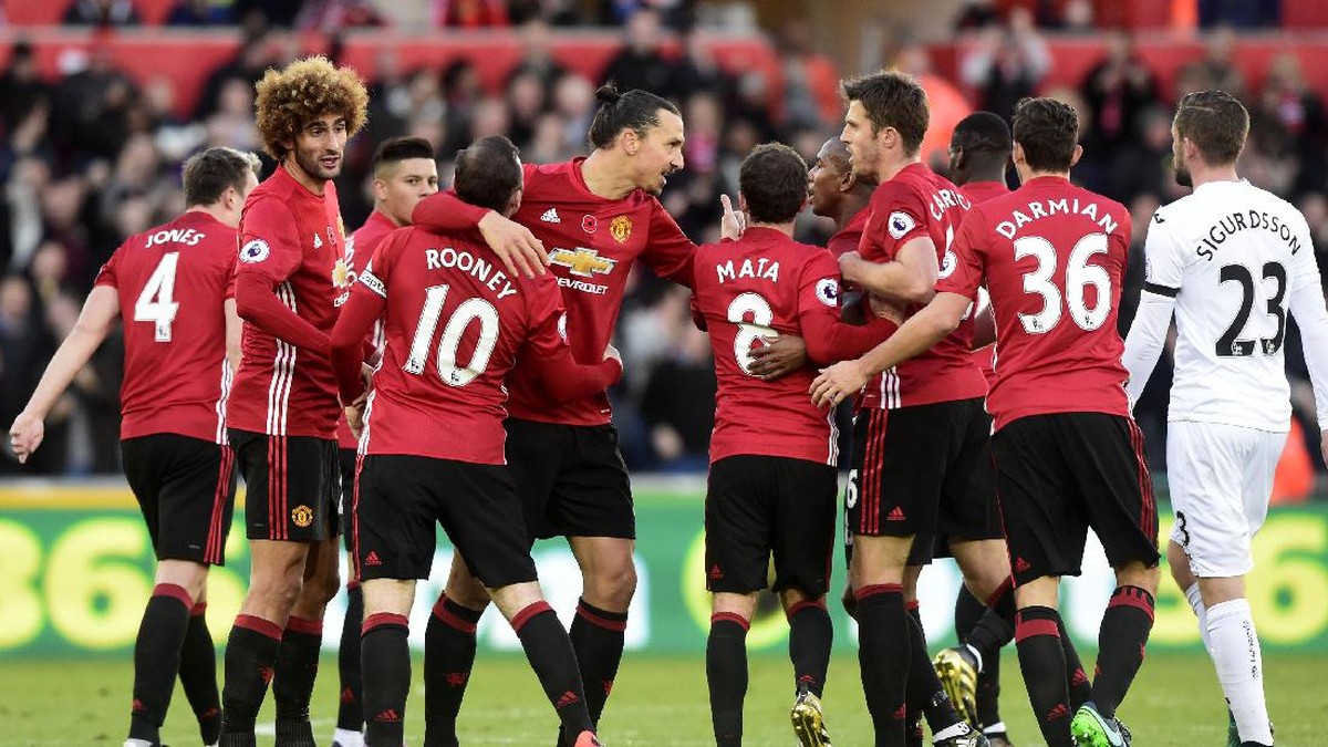 MU saat menang 3-1 di markas Swansea pada musim lalu (Foto: Reuters)