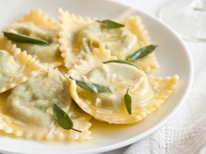 Terungkap! 5 Menu Restoran yang Diharapkan Chef Tak Dipesan Pengunjung