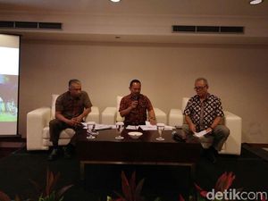 Curhat Peternak Sapi Perah: Harga Jual Susu Ke Pabrik Hanya Rp 4.500/Liter Curhat Peternak Sapi Perah: Harga Jual Susu Ke Pabrik Hanya Rp 4.500/Liter