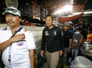 Hampiri Agus Yudhoyono, Gadis Pengamen di Senen Mengadu Soal Nasibnya