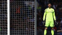 Musim lalu Thibaut Courtois menjadi kiper dengan jumlah clean sheet terbanyak. Ia membuat 16 clean sheet untuk membantu Chelsea menjuarai Premier League 2016/2017. (Foto: Paul Gilham/Getty Images)