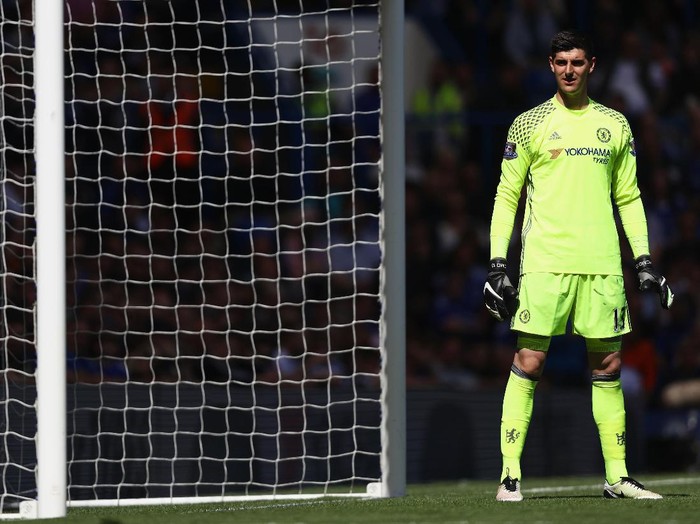 Bantah Rumor Madrid, Courtois Juga Tak Berminat Kembali ke Atletico