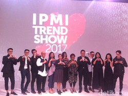 30 Tahun Eksis, Desainer IPMI Rilis Tren Fashion 2017 dengan Cinta