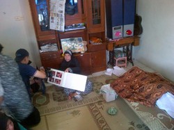 Jenazah Anak yang Diajak Bunuh Diri Ayahnya Dibawa ke RS untuk Diautopsi