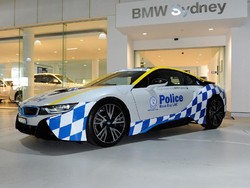 Polisi Australia Pakai BMW i8 Jadi Mobil Operasional