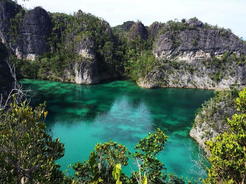 Traveling ke Surga Tersembunyi di Indonesia, Simak Tips Berikut! Traveling ke Surga Tersembunyi di Indonesia, Simak Tips Berikut!