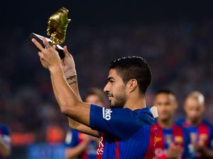 Bukan Messi atau Ronaldo, Balotelli Jagokan Suarez Menangi Ballon dOr