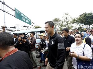 Celana Kedodoran, Berat Agus Yudhoyono Turun 2 Kg Usai Jadi Cagub