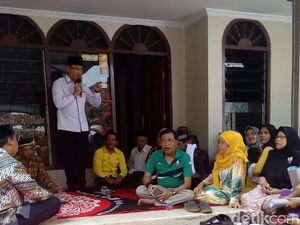 Kampanye di Rumah Warga, Andika Janji Ciptakan Peluang Kerja