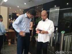 Datang ke Kantor DJP, Ahmad Dhani Bantah Diperiksa Soal Pajak