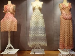 Empat Seniman Bicara tentang Fashion Eksperimental di Pameran WUSINWUG