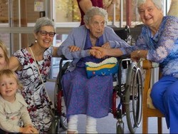 Penduduk Tertua di Queensland Tetap Aktif di Usia 109 tahun