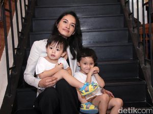 Punya 2 Putra, Rebecca Reijman Kini Kelewat Langsing