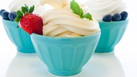 Froyo vs Es Krim, Mana yang Lebih Sehat dan Enak?