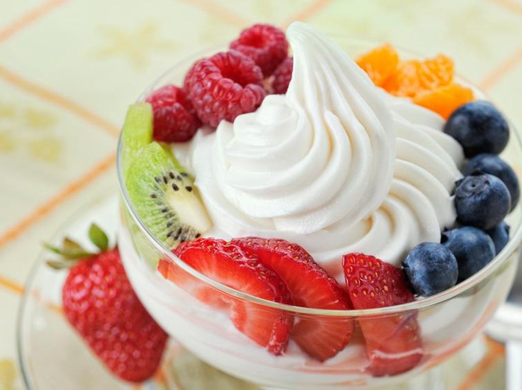 Rutin Konsumsi Yogurt Bisa Turunkan Risiko Kanker Usus Besar Rutin Konsumsi Yogurt Bisa Turunkan Risiko Kanker Usus Besar