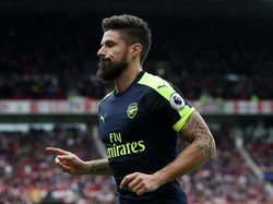 Tergusur ke Bangku Cadangan, Giroud Tetap Tak Berencana Hengkang