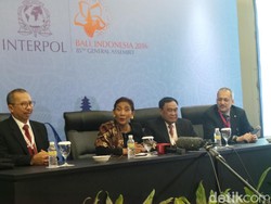 Menteri Susi Ingin Interpol Berperan Besar Berantas Illegal Fishing