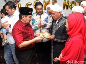 Bebas, Antasari Azhar Tumpengan