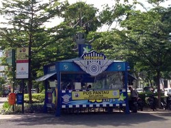 Bu Risma..., Monumen Patung Perjuangan Ini Terhalang Pos Polisi