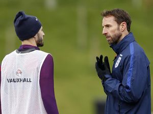 Lallana Desak FA untuk Segera Pilih Manajer Baru Timnas Inggris