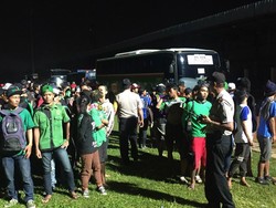 Ratusan Bonek Dipulangkan Malam Ini dari Jakarta