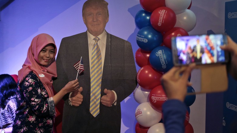 Apa Dampak Terpilihnya Trump terhadap Umat Muslim dan Perempuan?