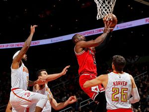 Kembali ke Miami, Wade Bantu Bulls Kalahkan Heat Kembali ke Miami, Wade Bantu Bulls Kalahkan Heat
