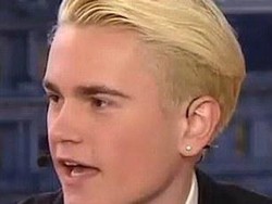 Pendukung Donald Trump Ini Viral di Socmed karena Mirip Musuh Harry Potter