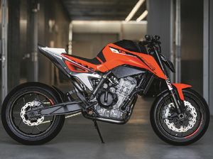 KTM Pamer Konsep Duke 790