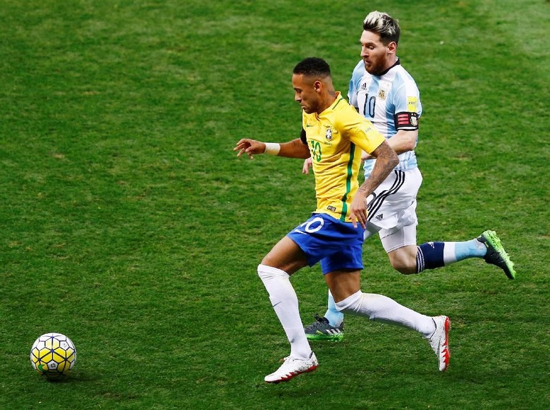 Brasil Hantam Argentina 3-0 Brasil Hantam Argentina 3-0