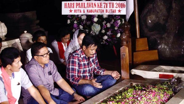 Djarot Ziarah ke Makam Bung Karno