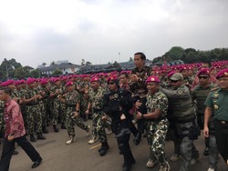 Jokowi: Loyalitas Marinir Tak Diragukan, Hadapi yang Mengganggu Persatuan!