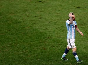 Hukuman Messi Dijatuhkan Mepet dengan Pertandingan, Bauza Kritik FIFA