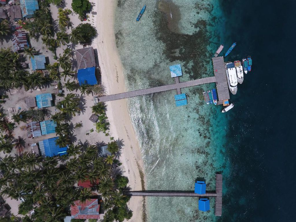 Ini Nih Pulau Super Cantik di Raja Ampat Ini Nih Pulau Super Cantik di Raja Ampat