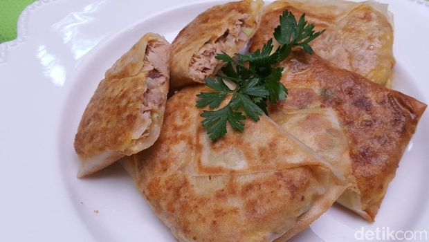 Martabak Tuna