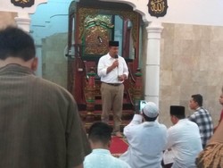 Anies di Masjid: Saya Tak Mau Sambutan Panjang Lebar, Nanti Disemprit KPU