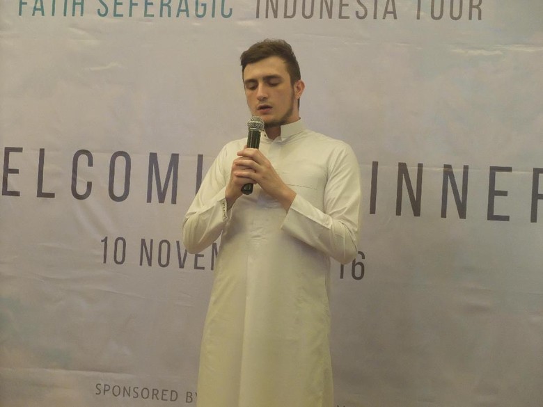 Mengagetkan, Hafiz Alquran Fatih Seferagic Sering Chat dengan Lucinta Luna Mengagetkan, Hafiz Alquran Fatih Seferagic Sering Chat dengan Lucinta Luna