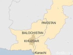 Serangan Terhadap Muslim Sufi di Pakistan Menewaskan 52 Orang