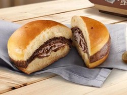 Mamma Mia! Ada Burger Berisi Lelehan Nutella di McDonalds Italia1