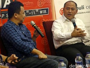 Diskusi Kemenangan Trump Dalam Pilpres AS