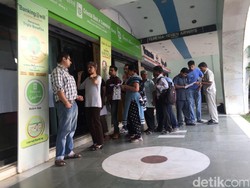 Layani Penukaran 500 dan 1.000 Rupee, Bank di India Tetap Buka Akhir Pekan
