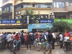 500 dan 1.000 Rupee Ditarik, Bank di India Kehabisan Uang Hingga ATM Dibobol
