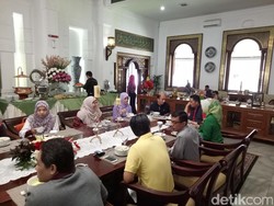 Ridwan Kamil Jamu Arcandra Tahar Sarapan Pagi Bersama