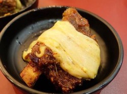 Kalau ke Kota Kasablanka, Bisa Cicip Iga Berbalut Keju Leleh dan Shabu-shabu Hangat