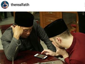 Ridwan Kamil Tanding Catur Lawan Hafidz Fatih Seferagic, Siapa yang Menang? Ridwan Kamil Tanding Catur Lawan Hafidz Fatih Seferagic, Siapa yang Menang?