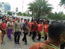 Tiba di Semarang, PM Singapura Disambut Presiden Jokowi dan Tarian Tradisional