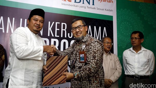 BNI Syariah Gandeng 5 Lembaga Penyalur Wakaf