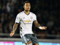 Everton Perhatian Sekali pada Memphis Depay